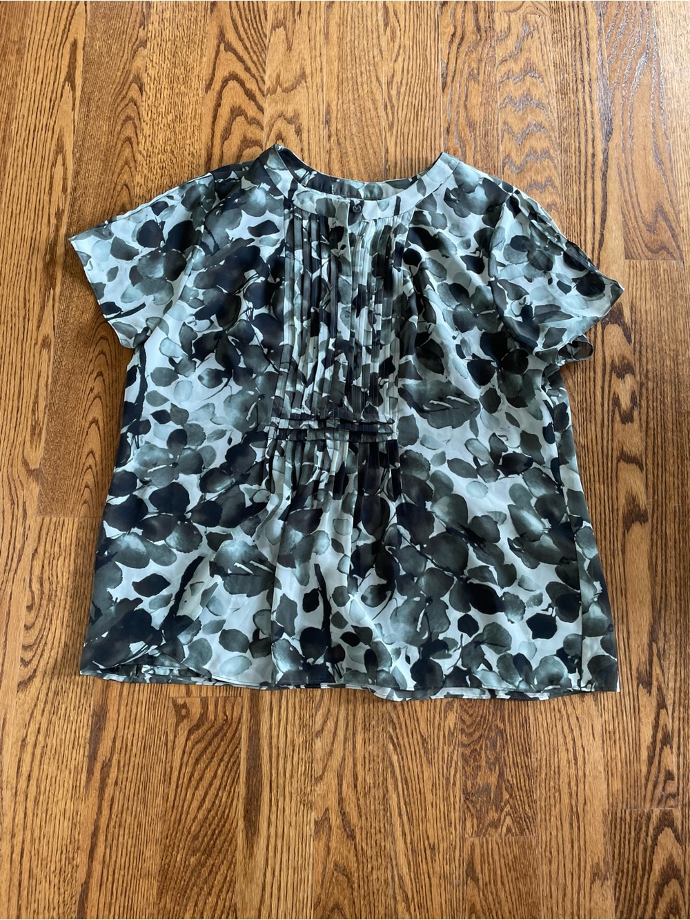 Coldwater Creek top size XL